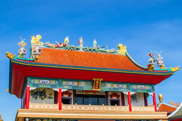 Estátua Dragão Chinês Telhado Templo Distrito Chonburi Tailândia Sudeste Asiático — Fotografia de Stock