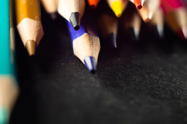 Primer Plano Muchos Lápices Madera Colores — Foto de Stock