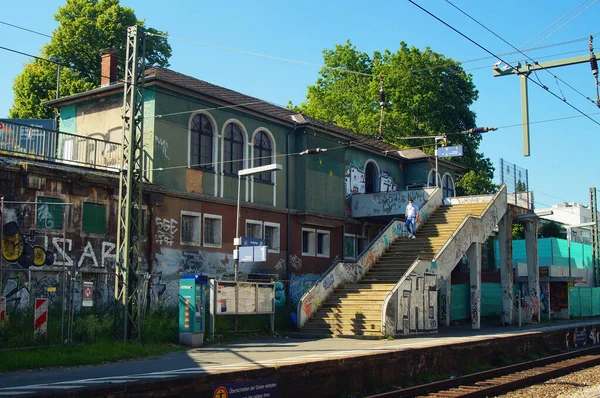 Frankfurt Alemanha Junho 2021 Dilapidada Estação Frankfurt Eschersheim Main Weser — Fotografia de Stock