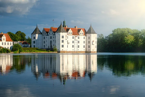 Ein Schöner Blick Auf Schloss Glucksburg — Stockfoto