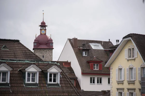 Ιστορικός Πύργος Ρολόι Στην Παλιά Πόλη Lucerne Ελβετία — Φωτογραφία Αρχείου