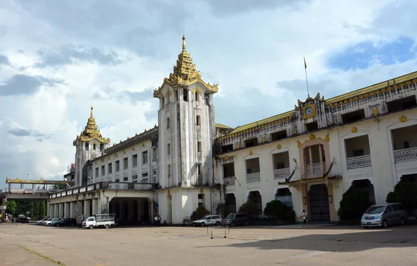 Yangon Myanmar Burma October 2014 Yangon Central Railway Station Completed — 图库照片