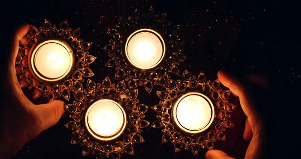 Eine Draufsicht Auf Brennende Dekorative Diwali Kerzen — Stockfoto