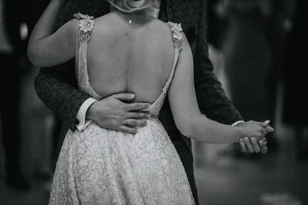Noivo Noiva Dançando Tango Casamento Durante Noite Casamento — Fotografia de Stock