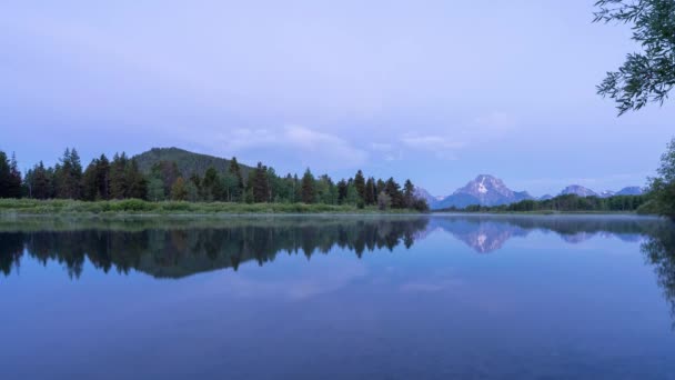 Bellissimo Paesaggio Con Lago Montagne — Video Stock