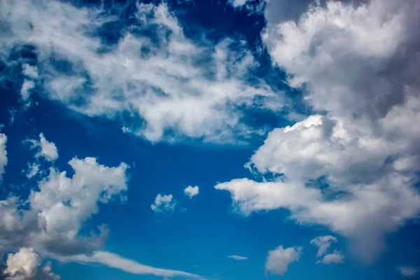라다크 산맥의 하늘에 아름다운 — 스톡 사진