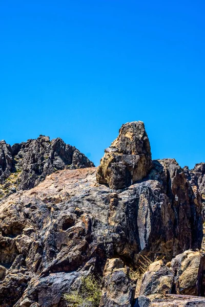 Vertical Shot Rocky Landscape Sunny Day — Stock Photo, Image