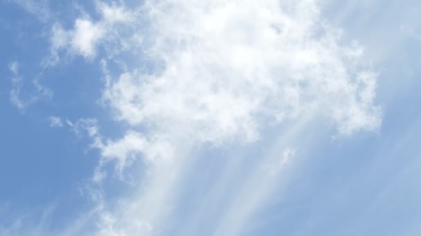 Ciel Bleu Avec Des Nuages Blancs — Video