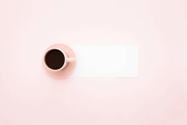 Una Vista Superior Una Taza Café Aislado Sobre Fondo Rosa — Foto de Stock