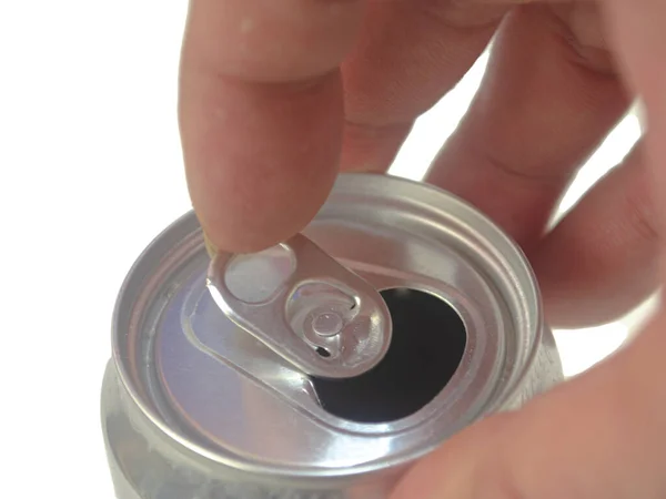 Una Macro Toma Mano Masculina Abriendo Una Lata Metal Bebida —  Fotos de Stock