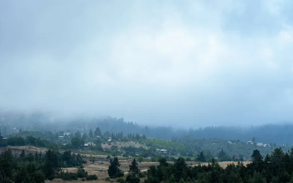 Красивый Пейзаж Туманной Горы Торослар Мерсине Турция — стоковое фото