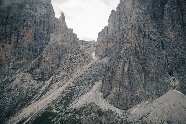 Toni Demetz Hut Sassolungo Sella Pass Dolimites Forcella Del Sassolungo — Stock fotografie