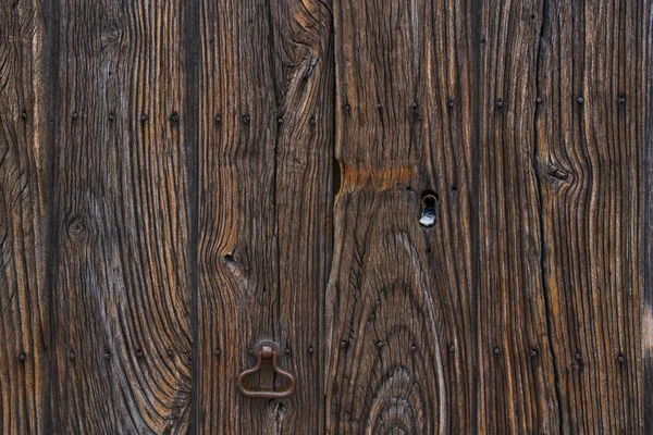 Antique Wooden Door Rusted Hardware — Stock Photo, Image