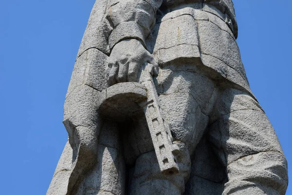 Plovdiv Bulgaria Aug 2015 Close Shot Gun Alyosha Monument Bunarjik — Stock Photo, Image