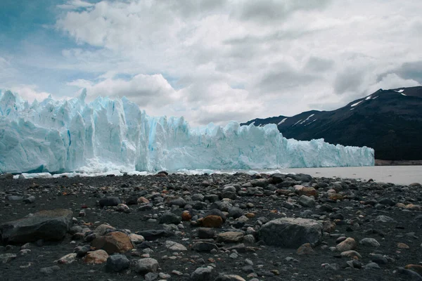 Lodowiec Perito Moreno Okolice Parku Narodowego Los Glaciares Argentynie Spacerując — Zdjęcie stockowe