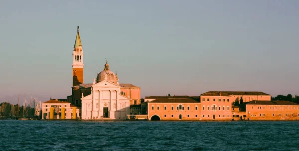 Закат Венеции Гондолами — стоковое фото