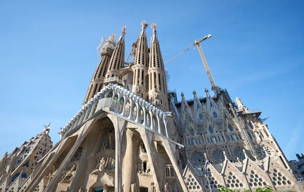 スペイン バルセロナの象徴的なラ サグラダ ファミリア — ストック写真