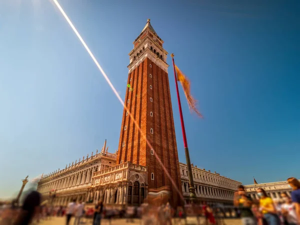 Venetië Downtown City Met Het San Marco Katholiek Gebouw Achtergrond — Stockfoto