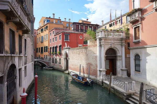 Canal Edifícios Veneza Itália — Fotografia de Stock