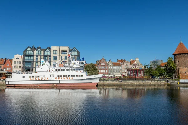 Gdansk Polonia Junio 2021 Tranvía Acuático Una Las Atracciones Turísticas —  Fotos de Stock