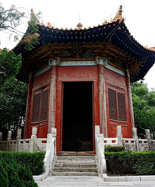Une Belle Conception Architecturale Bâtiment Traditionnel Shaanxi Chine — Photo