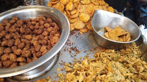 Een Hoge Hoek Shot Van Gereed Pakora — Stockfoto