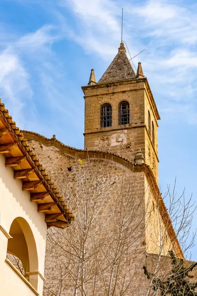 Nízkoúhlý Snímek Věže Andratx Mallorca Španělsko — Stock fotografie