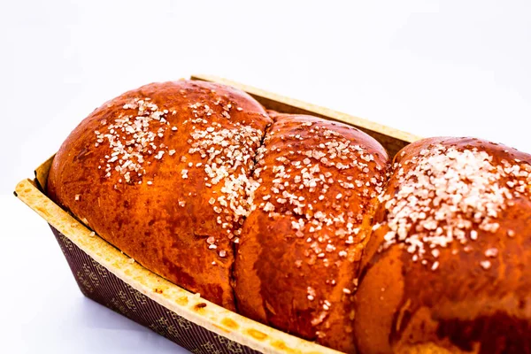 Pan Tradicional Búlgaro Con Levadura Dulce Kozunak Aislado Sobre Fondo — Foto de Stock