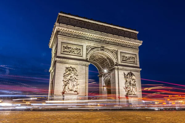 法国巴黎标志性的凯旋门 — 图库照片
