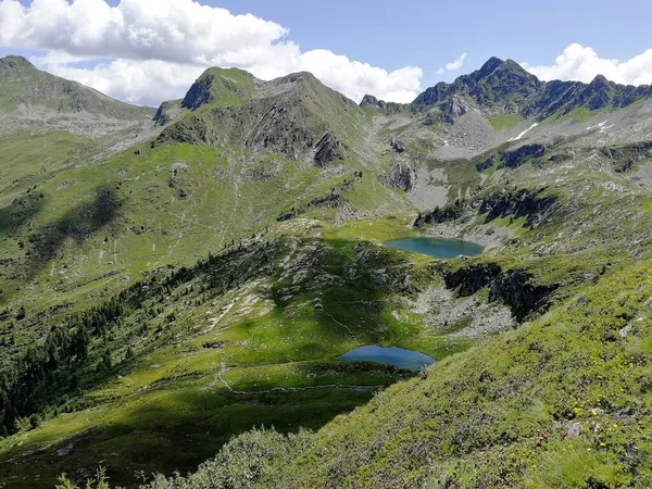 Vue Grand Angle Paysage Montagneux Avec Petits Lacs Dans Les — Photo