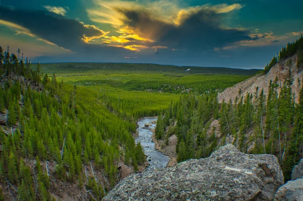 Une Belle Journée Ensoleillée Parc National Yellowstone Dans Wyoming États — Photo