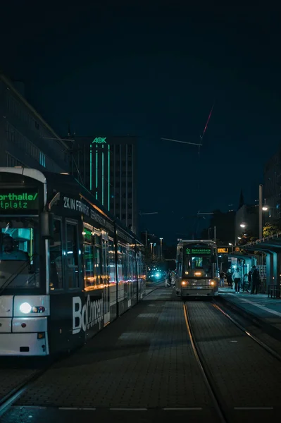 Frankfurt Main Germany Jul 2021 Vertical Shot Trams Tracks Night — Stock Photo, Image