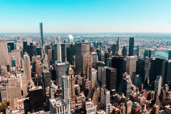 Cielo Azul Claro Sobre Los Rascacielos Edificios Ciudad Nueva York — Foto de Stock