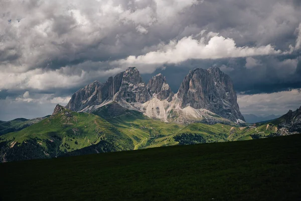 Fantastický Výhled Hory Sassolungo Sassopiatto Dolomitech Itálii Sella Pass Vysoké — Stock fotografie