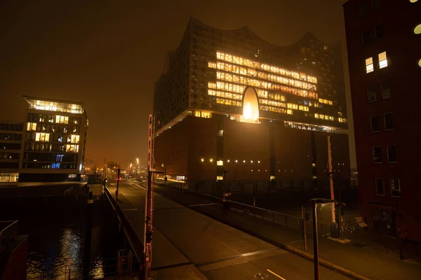 Une Vue Panoramique Des Bâtiments Modernes Pendant Nuit — Photo