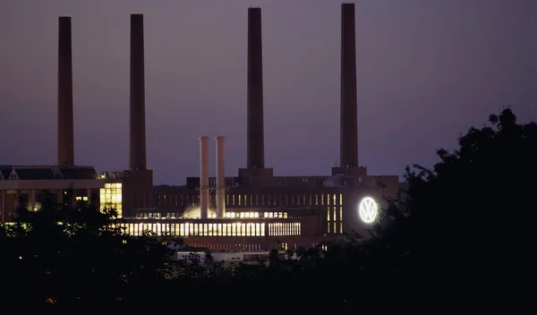 德国沃尔茨堡 2021年6月13日 德国沃尔夫斯堡大众发电厂的特写镜头 — 图库照片