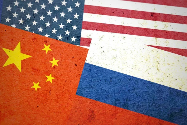 Μια Απόδοση Των Σημαιών Της Κίνας Της Ρωσίας Και Των — Φωτογραφία Αρχείου