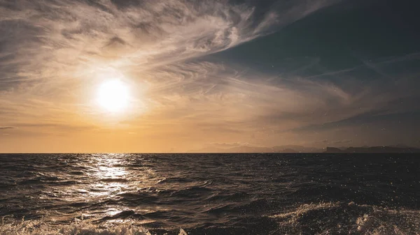 Mesmerizing Sunset Rough Sea — Stock Photo, Image
