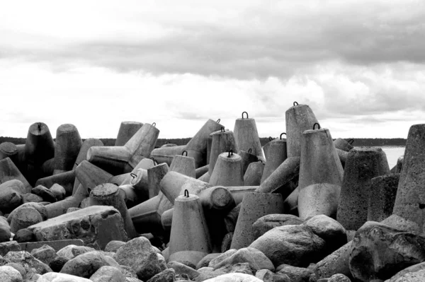 Grayscale Shot Breakwater Cloudy Sky Gloomy Day — Stock Photo, Image