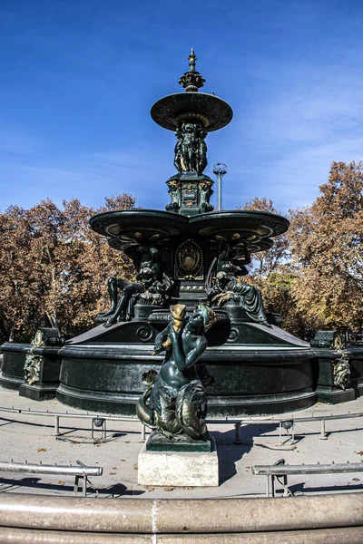 Fuente Los Continentes Mendoza Argentina — Foto de Stock