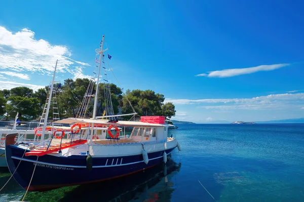 Vecchio Porto Città Vecchia Skiathos Città Barche Piccole Barche Pesca — Foto Stock