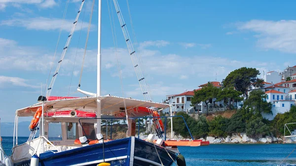 Skiathos Grecia Julio 2021 Barcos Embarcaciones Viejo Puerto Isla Skiathos —  Fotos de Stock