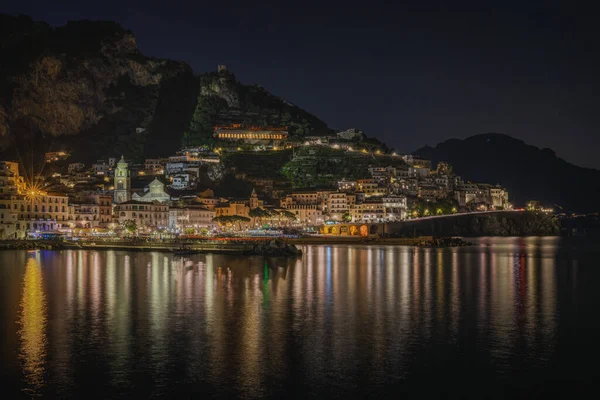 Vista Anorâmica Noturna Amalf Região Campânia Itália — Fotografia de Stock