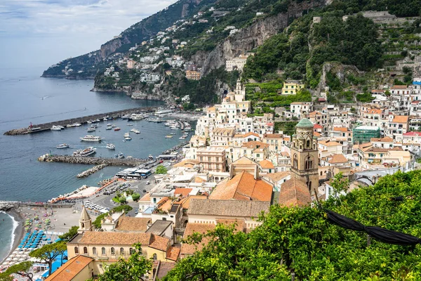 Vista Aérea Panorámica Amalfi Ciudad Más Famosa Encantadora Costa Amalfi — Foto de Stock
