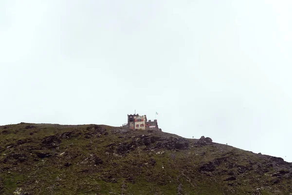 Naturaleza Alrededor Del Paso Stelvio Stilfser Joch Italia Con Edificio — Foto de Stock