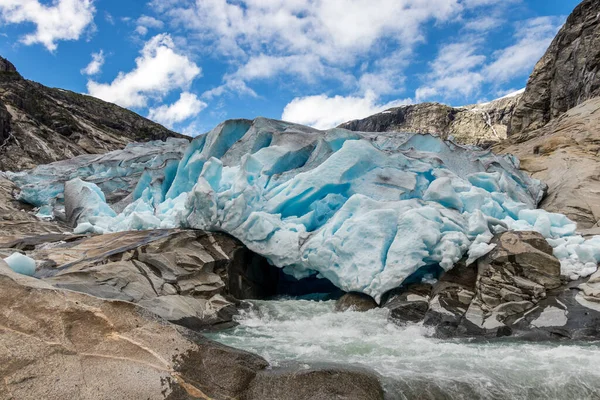 Nigardsbreen Mjolver Norvégiában — Stock Fotó