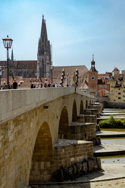 Regensburg Німеччина Липня 2021 Кам Яний Міст Дунай Регенсбурзі Собором — стокове фото