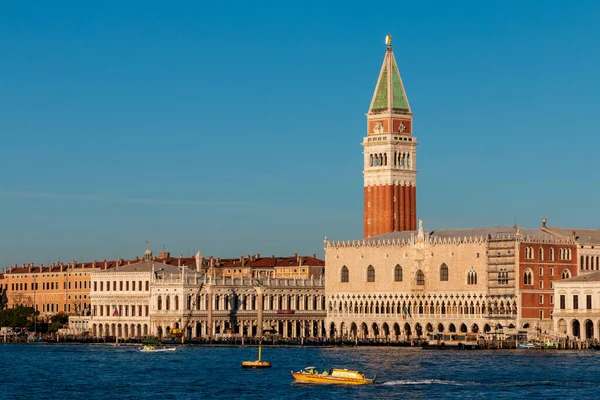 Venezia Italy Kasım 2020 Venedik Piazza San Marco Daki Ikonik — Stok fotoğraf