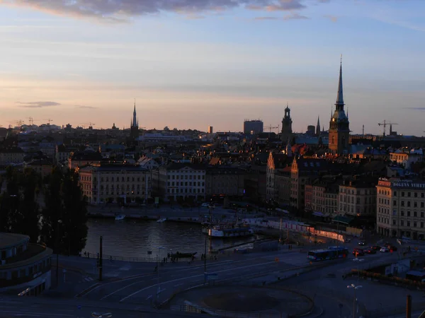 Den Blå Himlen Över Stockholms Byggnader Sverige Kvällen — Stockfoto