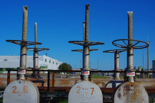 Los Tubos Estructuras Una Instalación Industrial —  Fotos de Stock